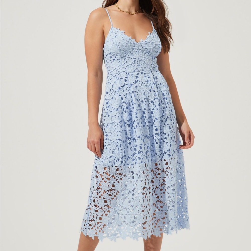 ASTR The Label Lace A Line Midi Dress
